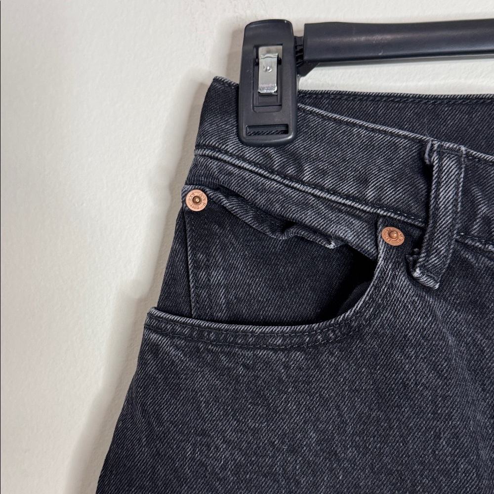 Abercrombie & Fitch The '90s Relaxed Jean High Rise Front Slits Black Jeans 26S - Picture 6 of 12
